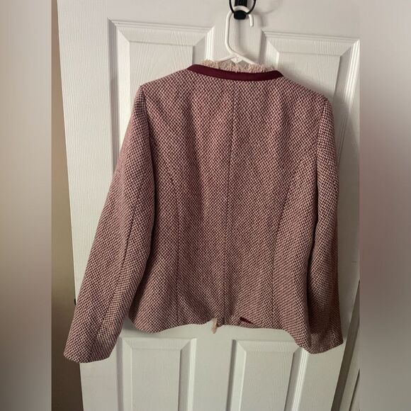 Cynthia Rowley Burgundy Tweed Blazer with Fringe - Picture 4 of 9